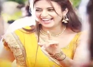 Divyanka dancing on Haldi