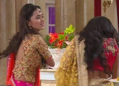 Swaragini Ragini Turns Negative Slaps Swara On Words Of Lakshya 257,860 likes · 244 talking about this. swaragini ragini turns negative slaps