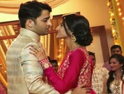 KRPKAB: Dev recalls Sona's disease dancing with Sona in sangeet