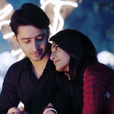 Kuch Rang Pyaar Ke Aise Bhi Dev Sonakshi Story Take A New Leap Of Love Due To Suhana In this episode, dr bose imposed blames on mr dixit for all the problems she encounters, although mr dixit tries to make her. kuch rang pyaar ke aise bhi dev