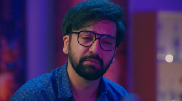 Udne Ki Aasha: Tejas...