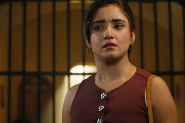 Do Duniya Ek Dil: Aa...