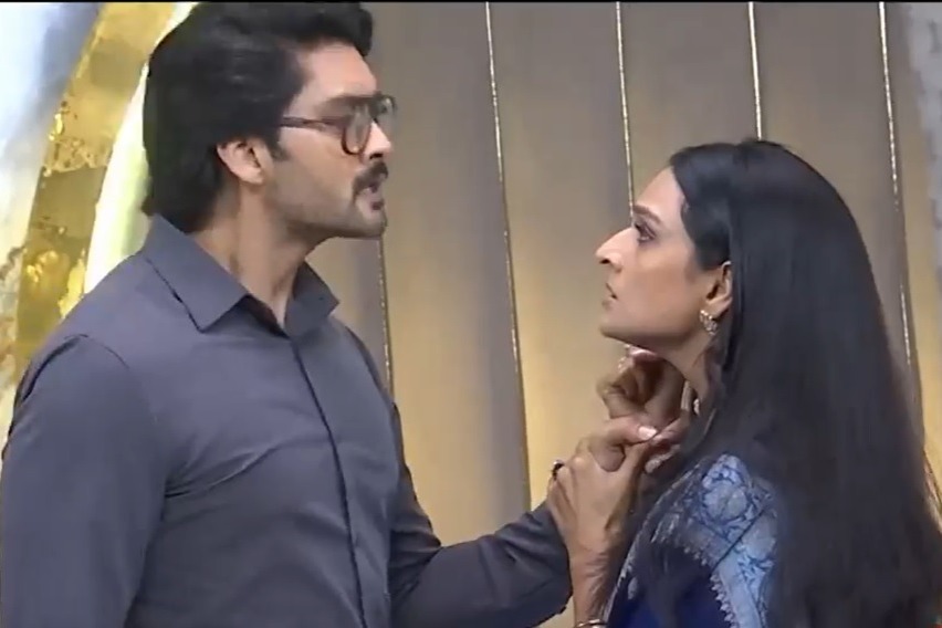 Dr. Aarambhi: Raj Go...