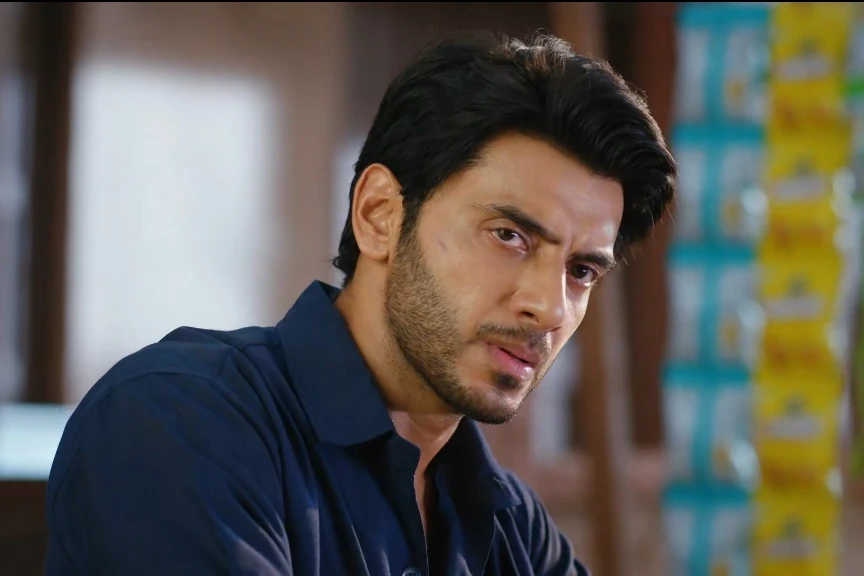 DDEK: Shivaay fights...