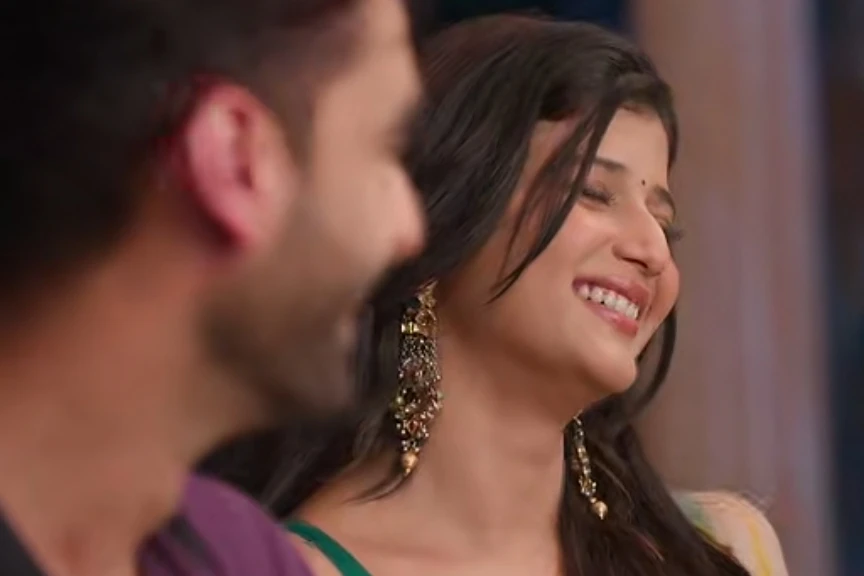 Yrkkh: Abhira gets t...