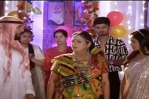 Udne Ki Aasha: Sange...