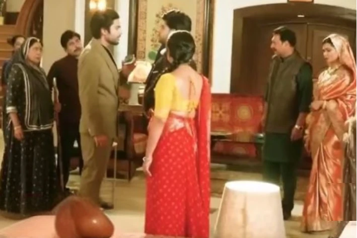 Vasudha: Dev Slaps S...
