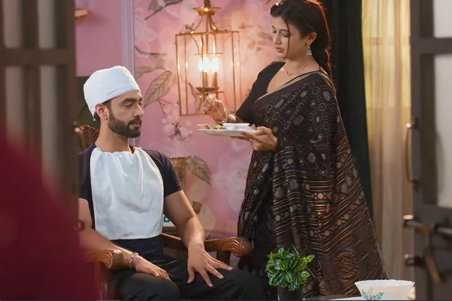 YRKKH: Abhira Shocke...