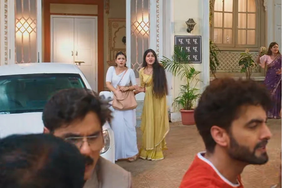 YRKKH: Abhira's Preg...