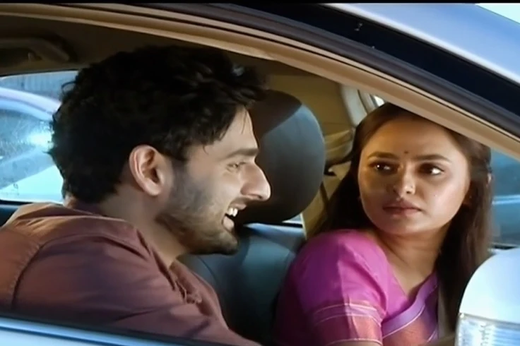 Jagadhatri Twist: Jh...