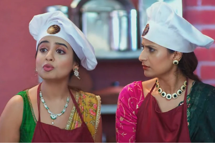 Anupama: Mahi's Hidd...