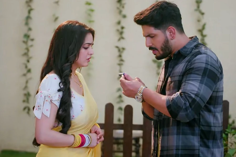 Udne Ki Aasha: Sayal...