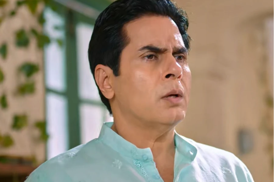 Aman Verma Gives Clu...