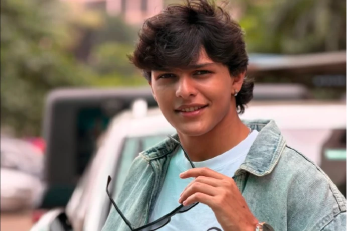 YRKKH Actor James Gh...